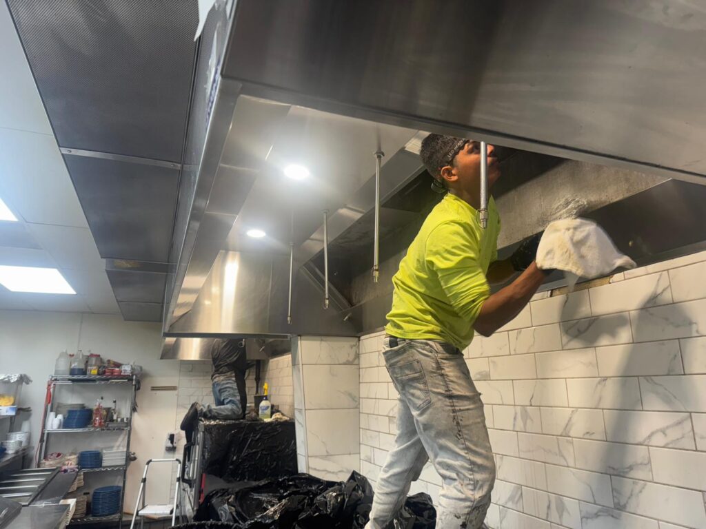 upblast fan motor replacement and exhaust fan belt repair - DDAN Hood Cleaning and Repair